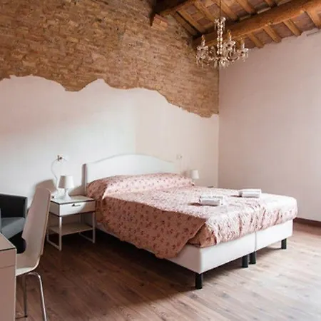 Appartamenti Ravenna فندق مبيت وإفطار رافيننا