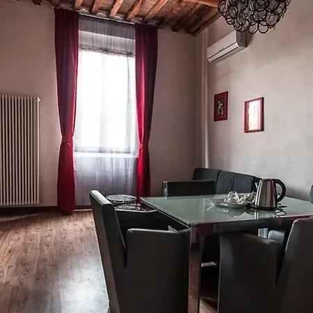Appartamenti Ravenna فندق مبيت وإفطار رافيننا
