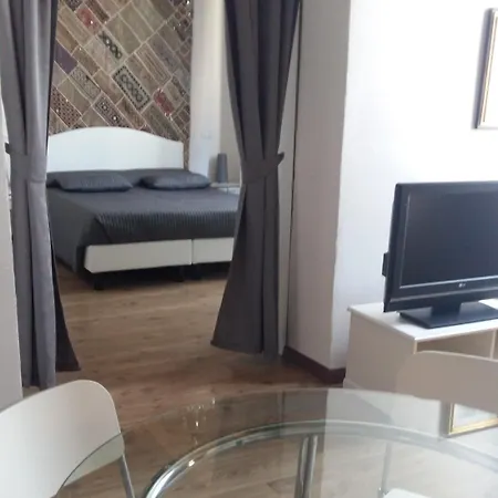 فندق مبيت وإفطار Appartamenti Ravenna رافيننا