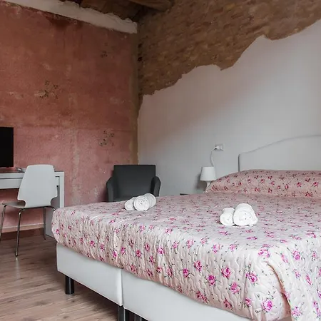 Appartamenti Ravenna 3* رافيننا