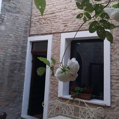 Appartamenti Ravenna فندق مبيت وإفطار