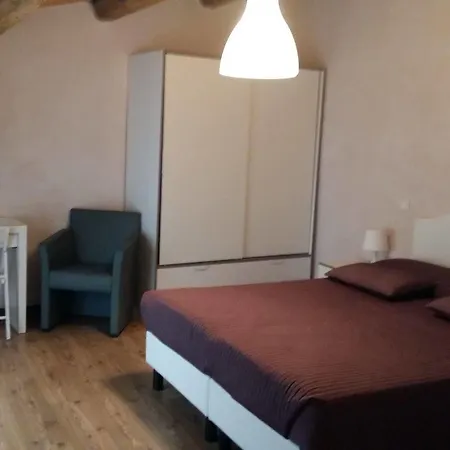 فندق مبيت وإفطار Appartamenti Ravenna 3*